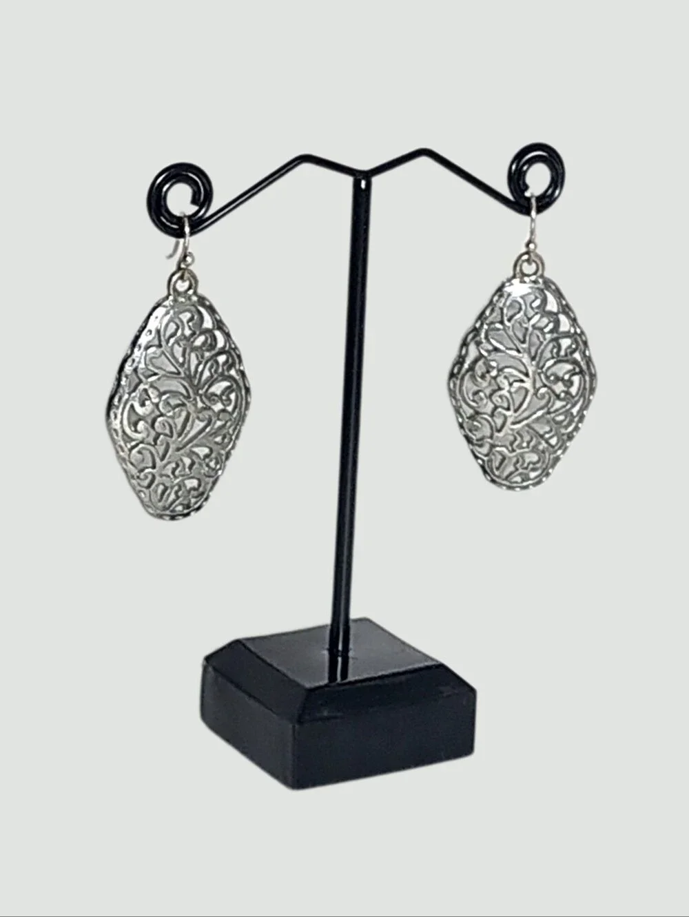 Silver Tone Dangling Earrings 1.5'